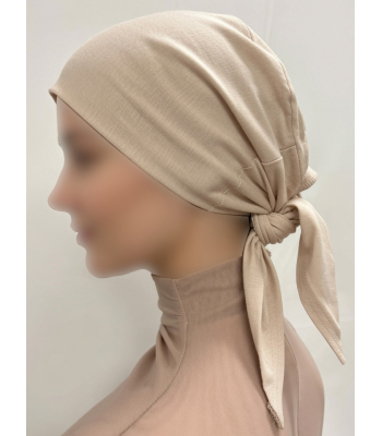 Bonnet avec doublure Satin
