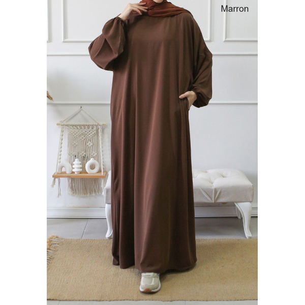 Ample abaya with pockets