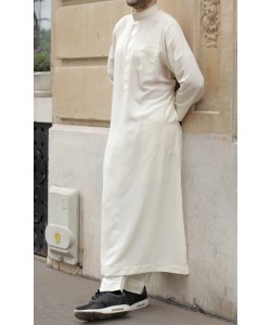 Qamis Qatary Embroidered - Peach Skin - With Pants